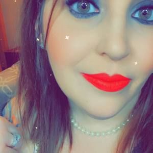 Meet your Posher, Holly